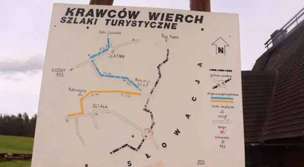 Mapa szlaków turystycznych Krawców Wierch. Znajduje się tu bacówka, schronisko i drogi.
